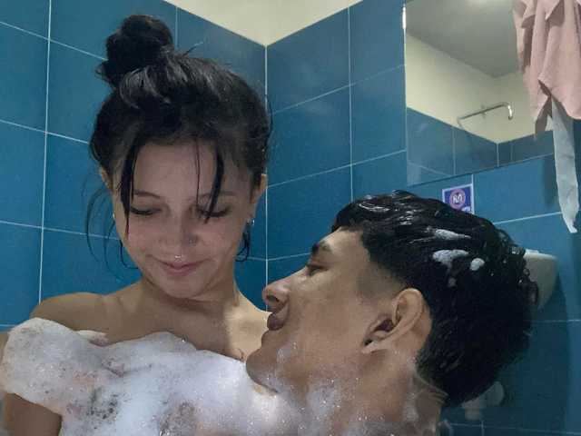 Фотографија на профилот Couple-show