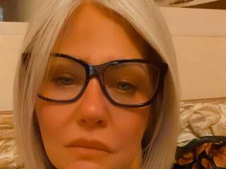 Еротски видео разговор CrazyBionda