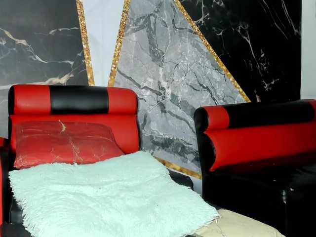 Емитувани слики од екранот Crazy_sex