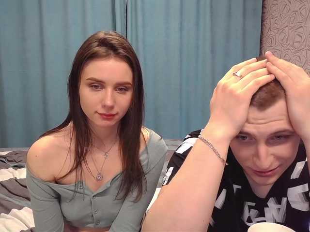 Емитувани слики од екранот CrystaIGirl