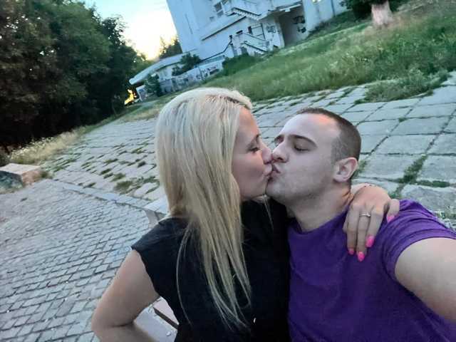 Фотографија на профилот Crazyhotcouple69