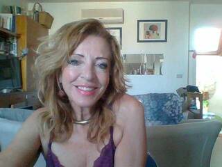 Еротски видео разговор Crisalideal