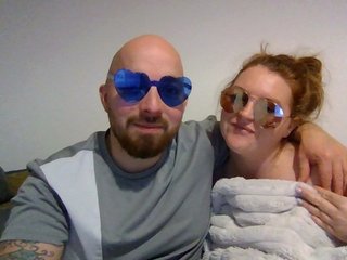 Еротски видео разговор CuriousCouple91