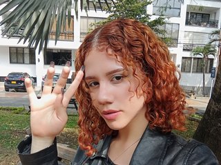 Еротски видео разговор CurlyR0se