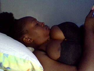 Еротски видео разговор Curvysexy