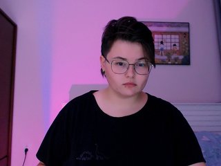 Еротски видео разговор Cute-Ry