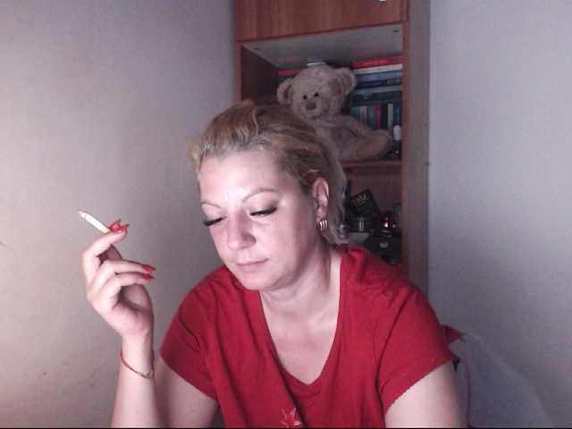 Емитувани слики од екранот BeautyMilf