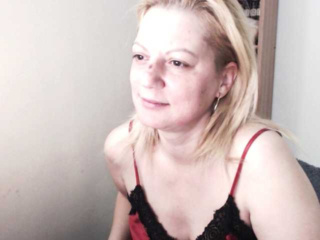 Емитувани слики од екранот BeautyMilf