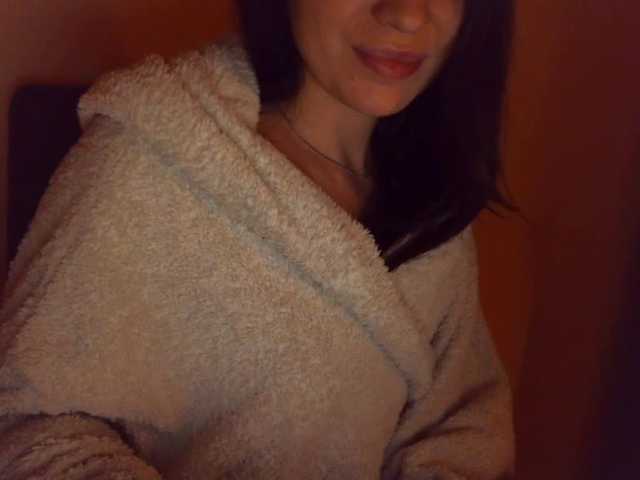 Емитувани слики од екранот cutekiten