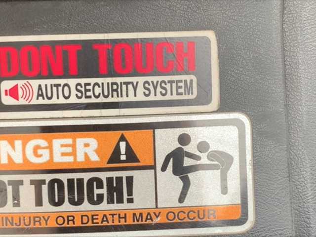 Емитувани слики од екранот Eliness