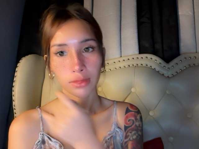 Емитувани слики од екранот cutiepinayxx