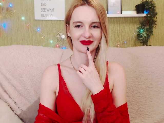 Емитувани слики од екранот cutteladdyy