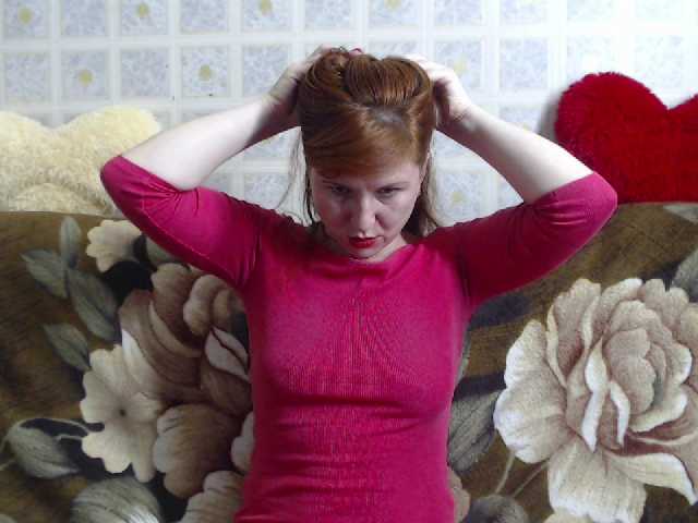 Емитувани слики од екранот DabieCrown