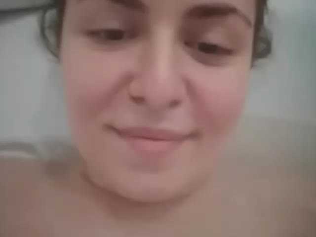 Емитувани слики од екранот daddyissues1