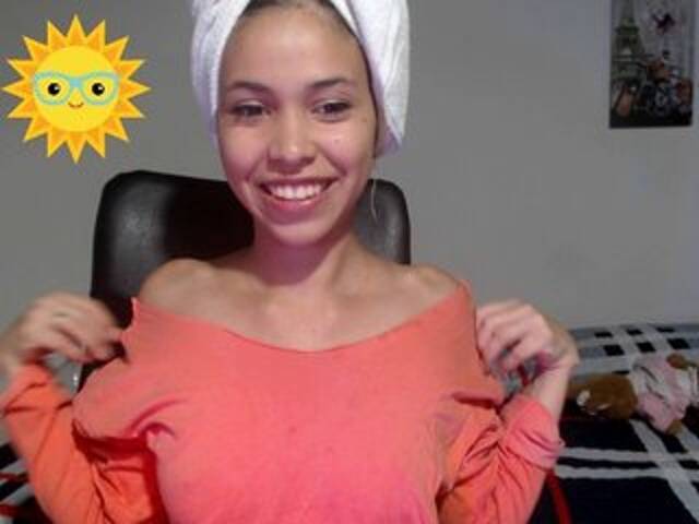 Емитувани слики од екранот DairaDiary