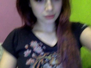 Емитувани слики од екранот DaisyCrazyyy