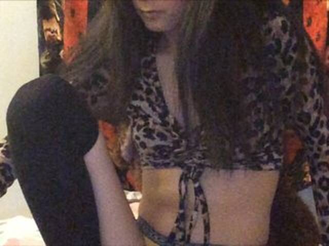 Емитувани слики од екранот MoonReign