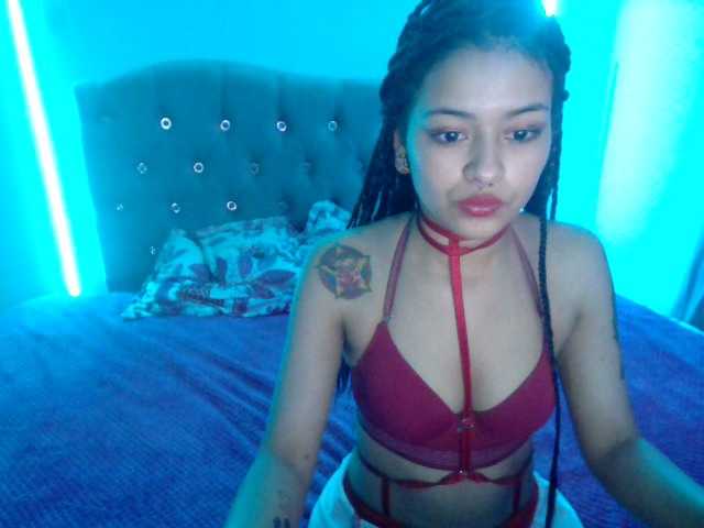 Емитувани слики од екранот danicum0