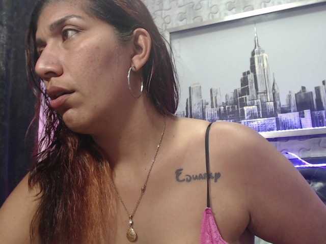 Емитувани слики од екранот DanielaLovy