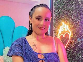 Еротски видео разговор danna-mature19