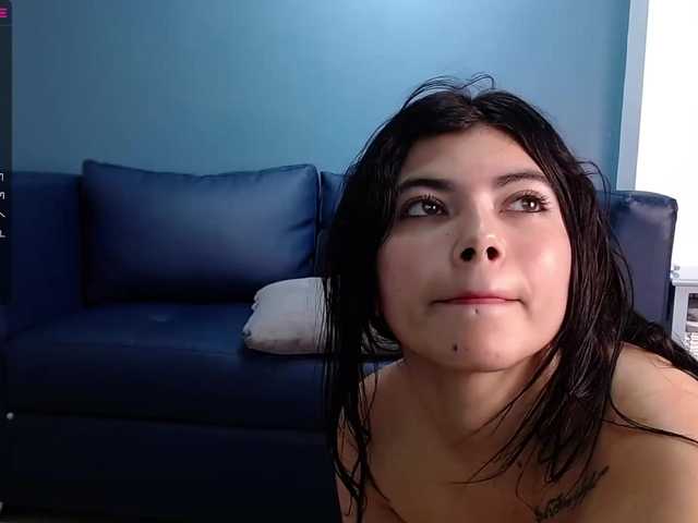 Фотографии DannaWhitee #new #latina #bigas #pussy im new here, what do u wait for have a horny show with me?