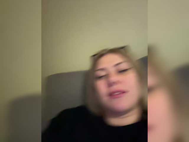 Емитувани слики од екранот -Domina_live-