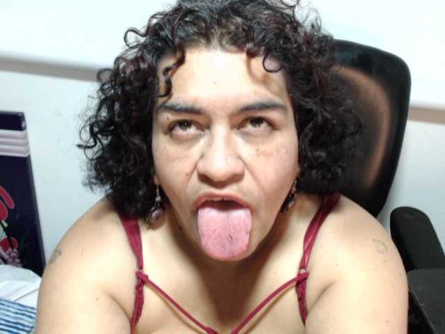 Фотографии DAYANMATURE # Grandmother # oral #Anal #Latina # bbw# bigtits