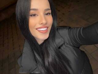 Еротски видео разговор DeeaLexa