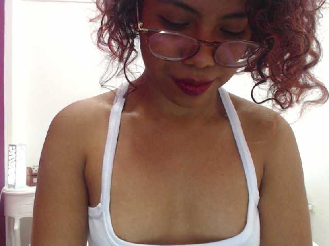 Емитувани слики од екранот DeepMishu