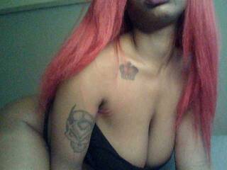 Еротски видео разговор DelightfulDark