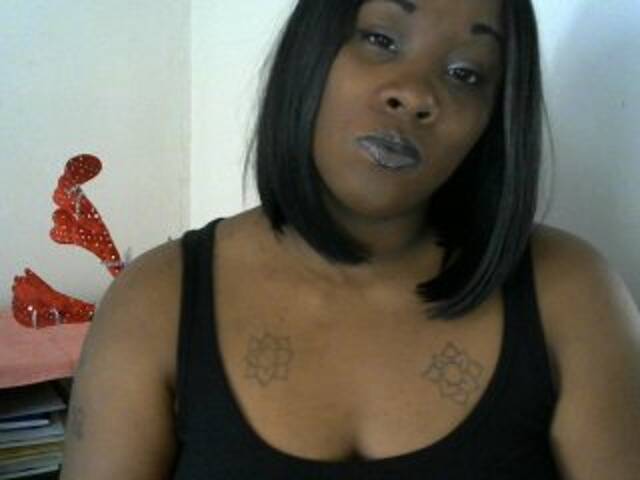 Емитувани слики од екранот DellaRoses34