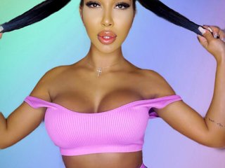 Еротски видео разговор Denise-Quinn