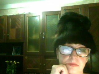 Емитувани слики од екранот DesireQueen