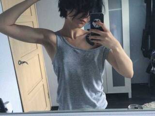 Еротски видео разговор DevilBitch666