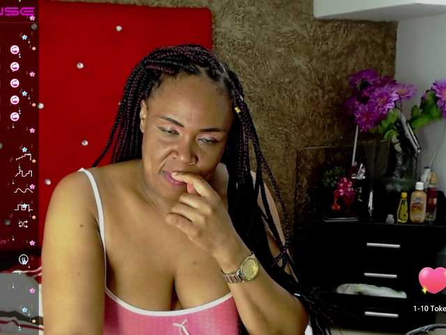 Емитувани слики од екранот devora-sexy1