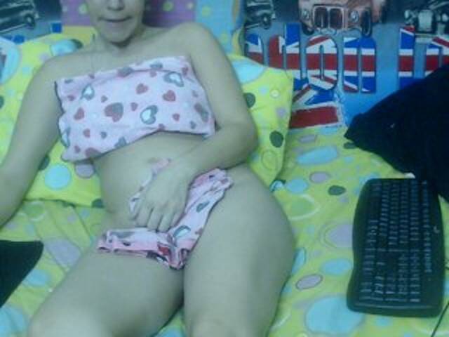 Емитувани слики од екранот devorangel