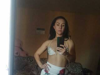 Еротски видео разговор Diamond-1-1