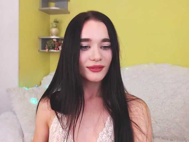 Емитувани слики од екранот DiamondCross