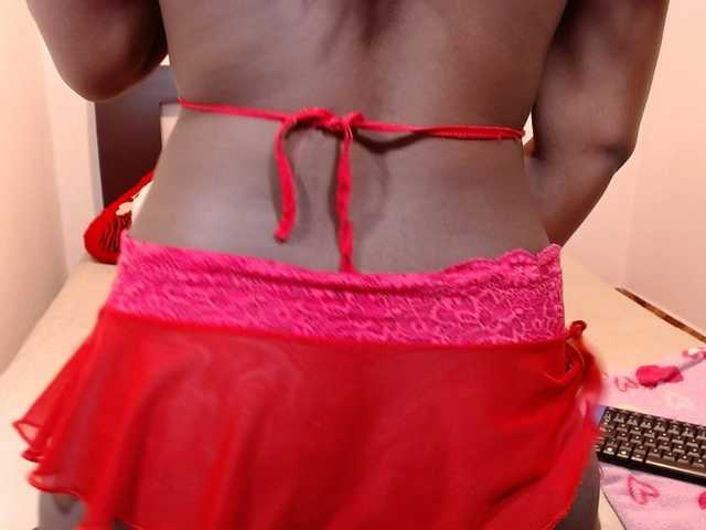 Емитувани слики од екранот DianaRubi