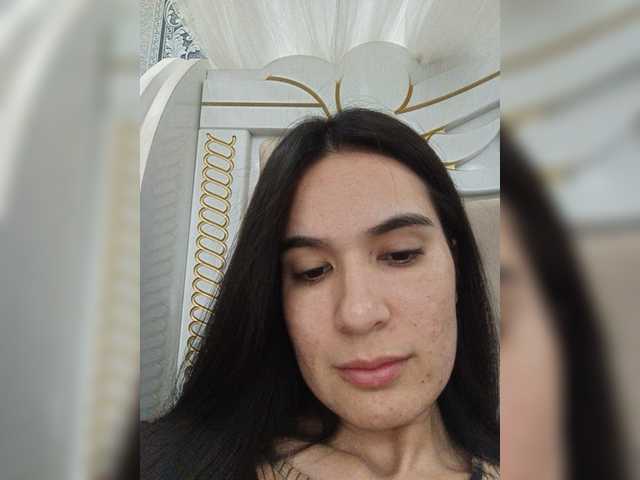Емитувани слики од екранот Dilzsex