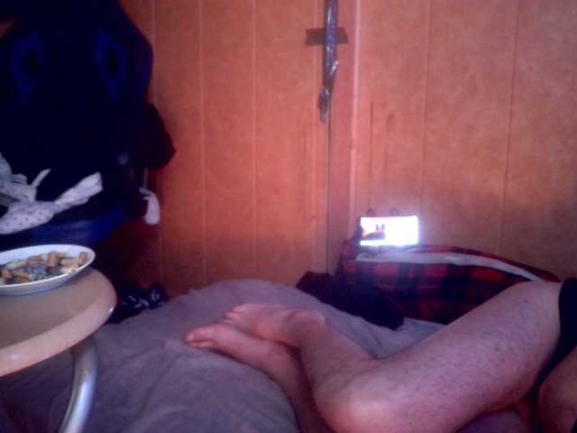 Емитувани слики од екранот Doggysx