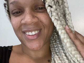 Еротски видео разговор Dolcebae