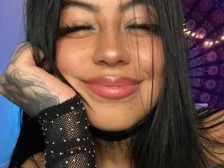 Еротски видео разговор Dollcam