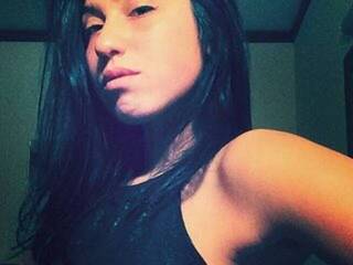 Еротски видео разговор DolphinaDeep