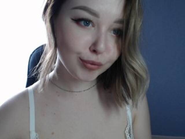 Емитувани слики од екранот -KItIn-