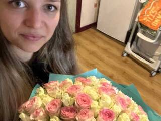 Еротски видео разговор Donna-Bell