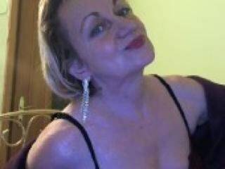 Еротски видео разговор doryforyou