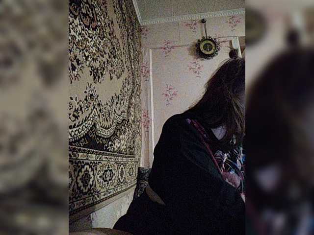 Емитувани слики од екранот dostalablin