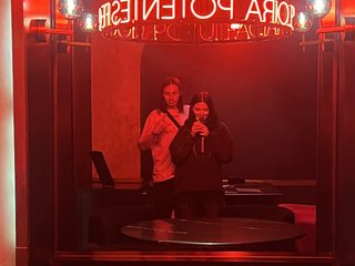 Еротски видео разговор Dron-big