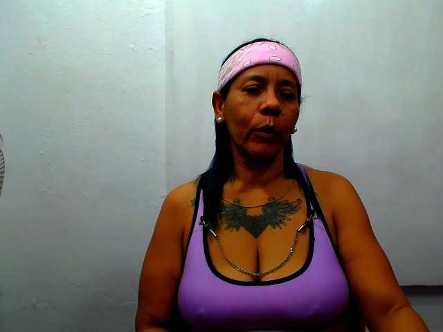 Емитувани слики од екранот dulcecandyx